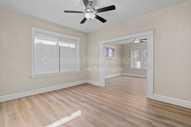 Building Photo - 4102 California Ave