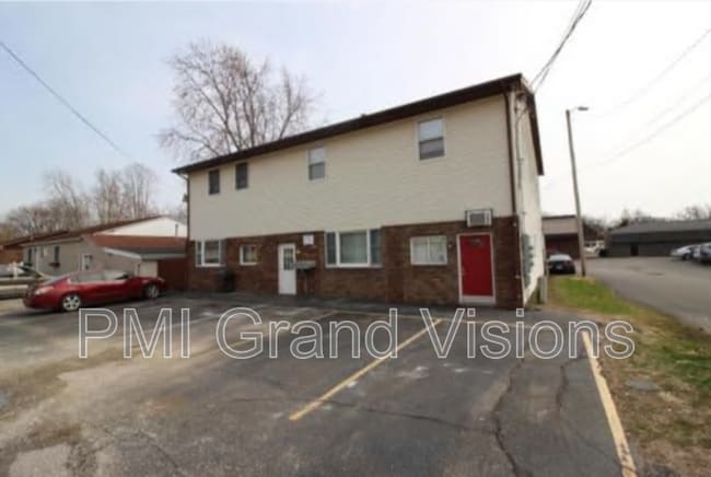 Building Photo - 16 W Buchanan Ave