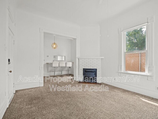 Building Photo - 256 N 500 W