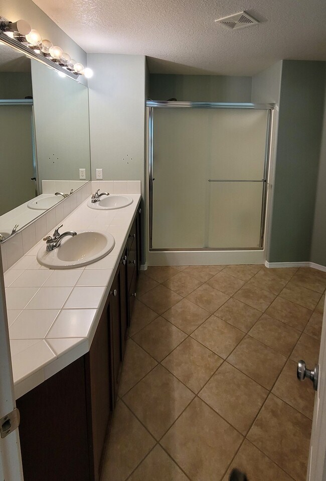 Building Photo - 17077 NW Elk Run Dr