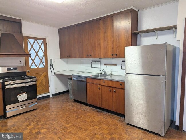 Building Photo - 1545 W Passyunk Ave