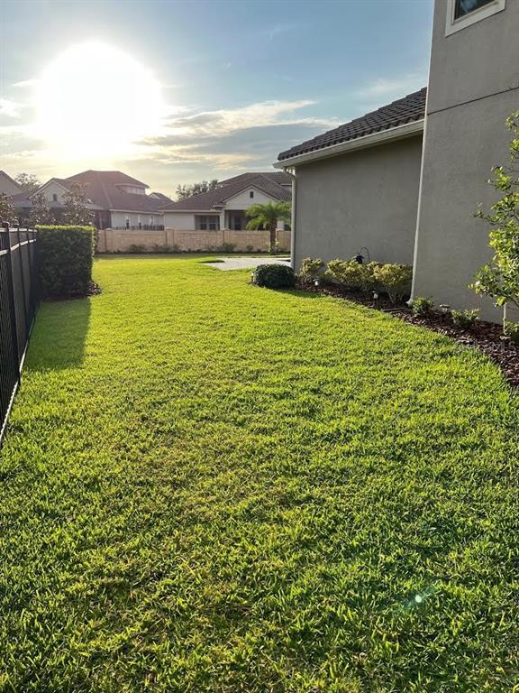 Building Photo - 1115 Estancia Wds Lp