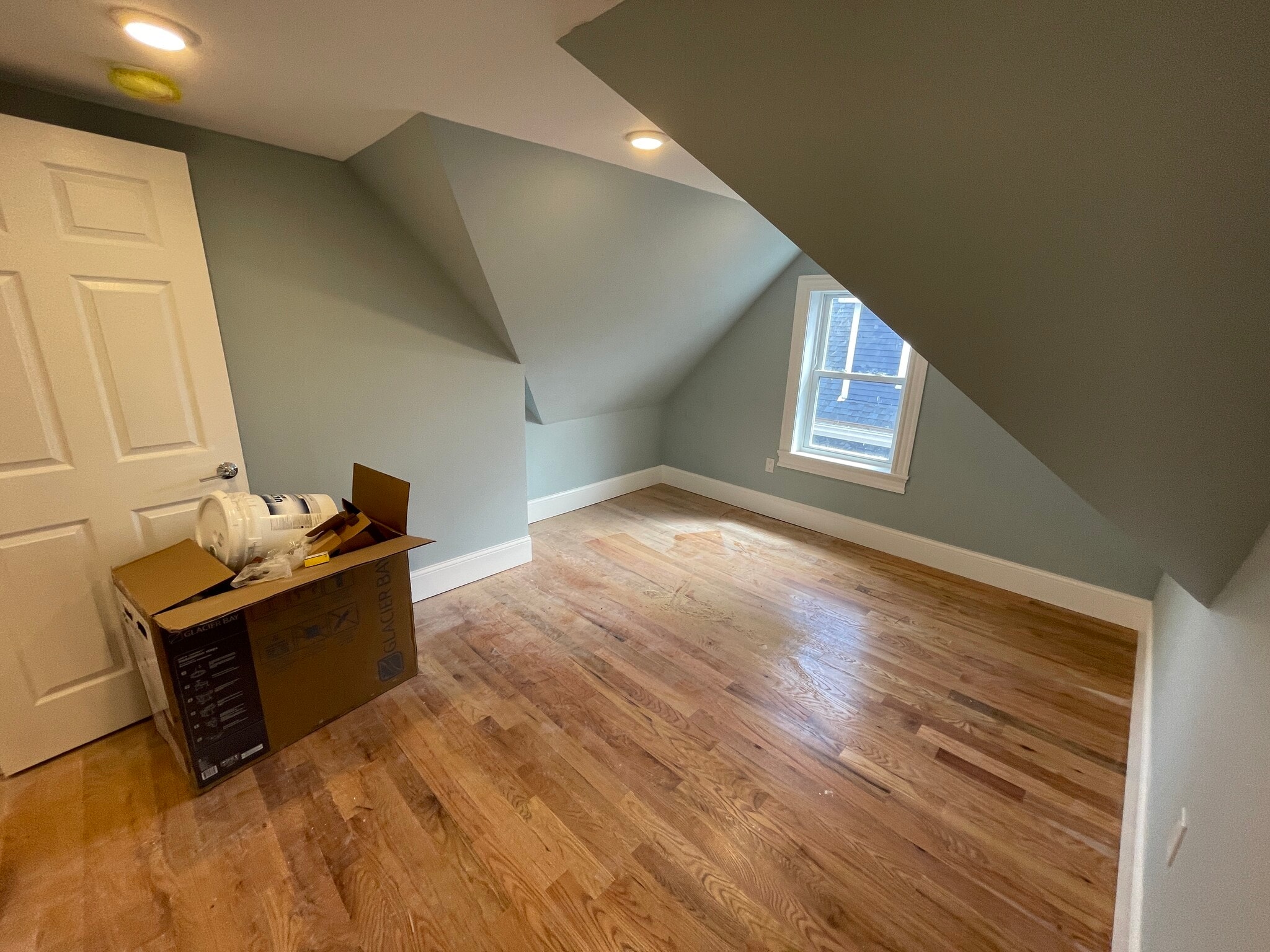 Building Photo - 158 Morrison Ave