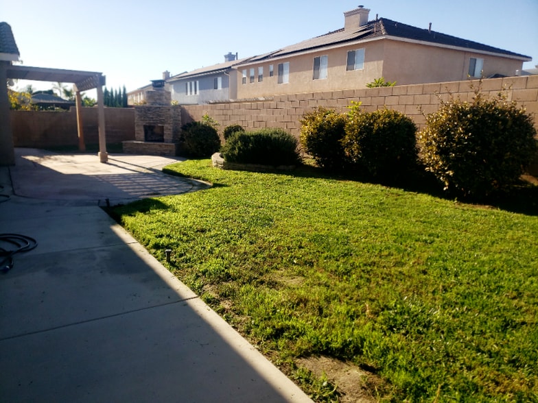 Building Photo - 12686 Amberhill Ave