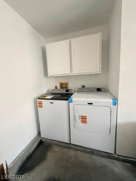 Building Photo - 2408 La Estrella St