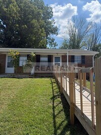 Building Photo - 3688 Crosby Dr