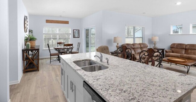 Building Photo - 3 bedroom, 2 bath home in Oakland TN built in 2024