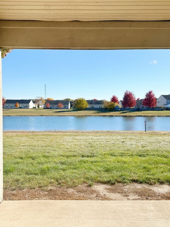 Building Photo - Spacious 2-Bed, 2-Bath Duplex with Attache...