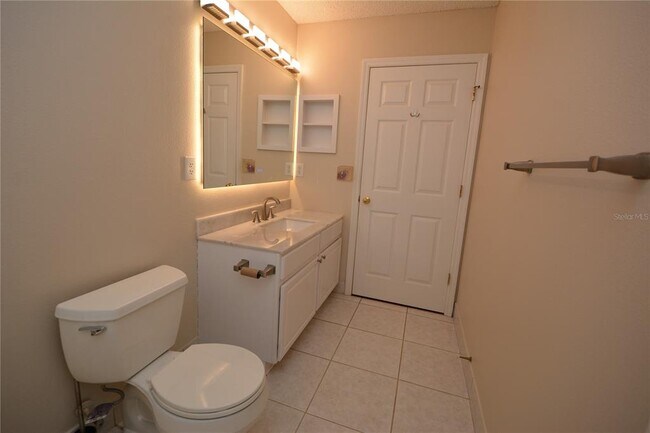 Building Photo - 101 Boulder Rock Dr