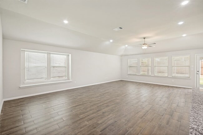 Building Photo - 14057 Kempt Dr
