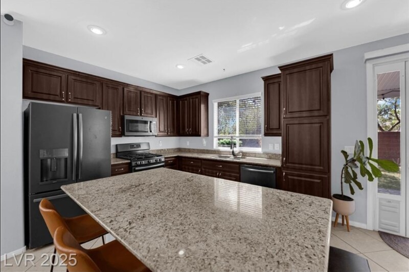 Building Photo - 5466 Fawn Chase Way