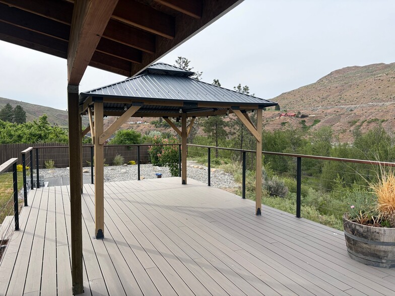 Building Photo - 132 WA-153