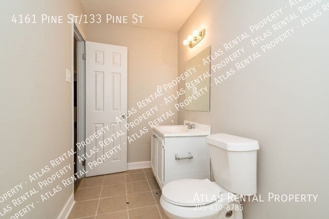 Building Photo - 4161 Pine St
