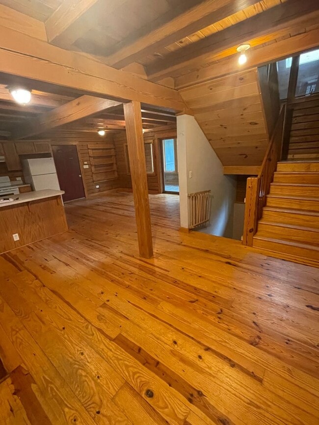 Building Photo - 504 Stuart Williams Rd