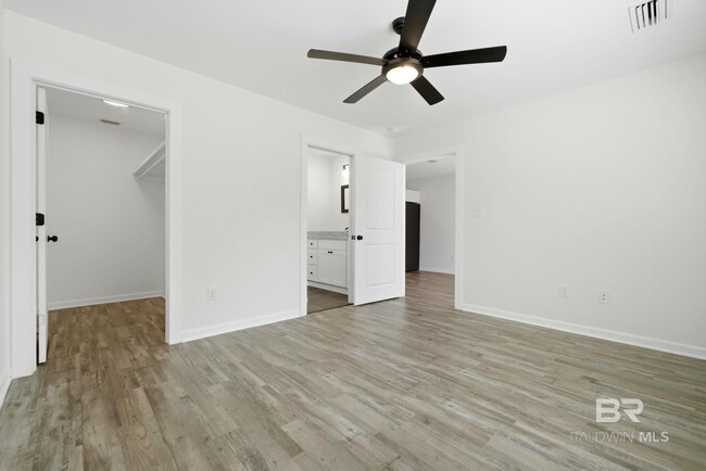 Building Photo - 22771 Racine St