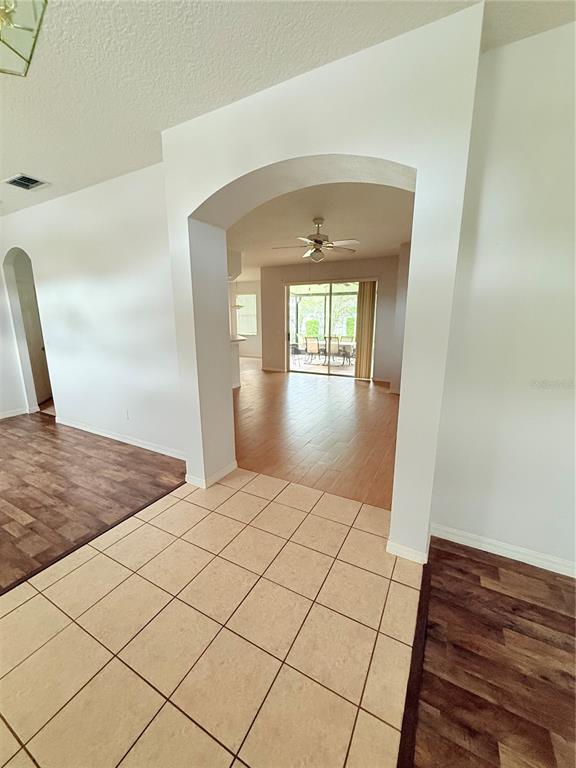 Building Photo - 1214 Shagrock Ct
