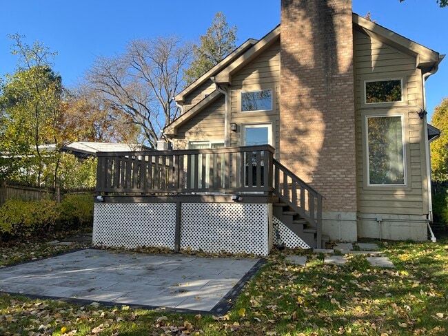 Building Photo - 1325 Ferndale Ave