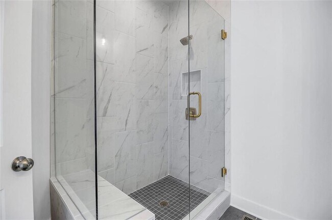 Building Photo - 4443 Buckley Way #65
