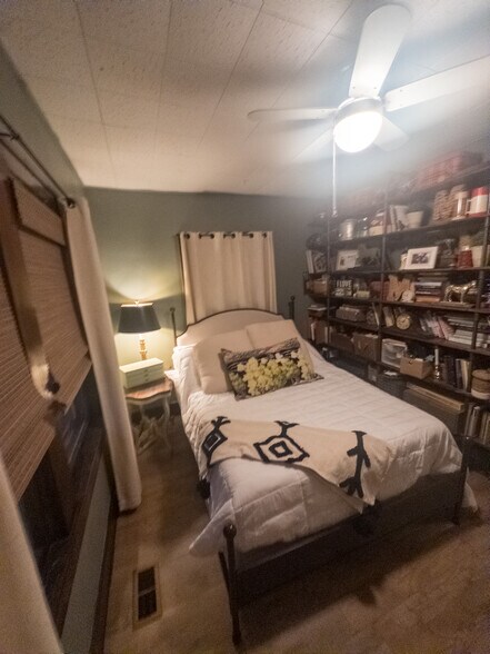 Bedroom 2 - 112 E Madison Ave