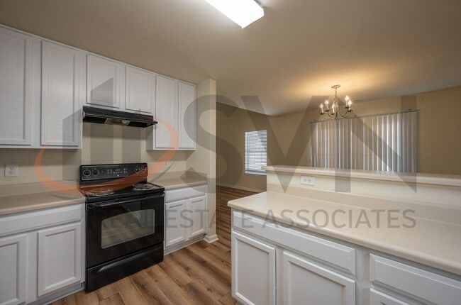 Building Photo - Spacious 4BR, 2.5BA Summer Meadow Durham Home