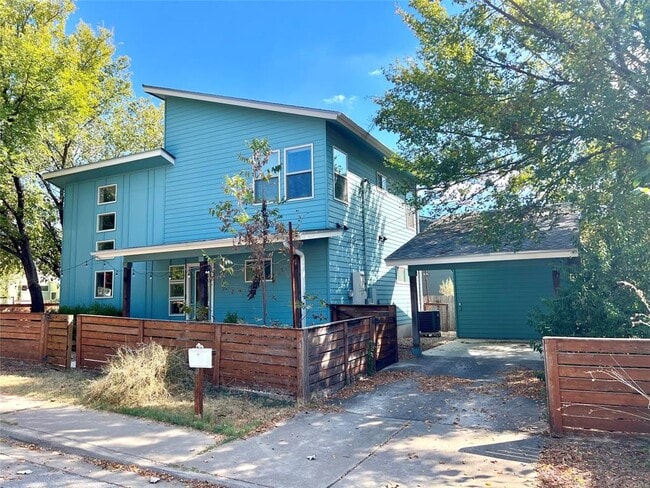 Building Photo - 2509 E 16th St