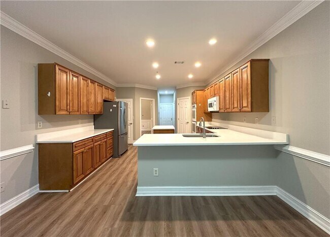 Building Photo - 1015 Allenbrook Ln