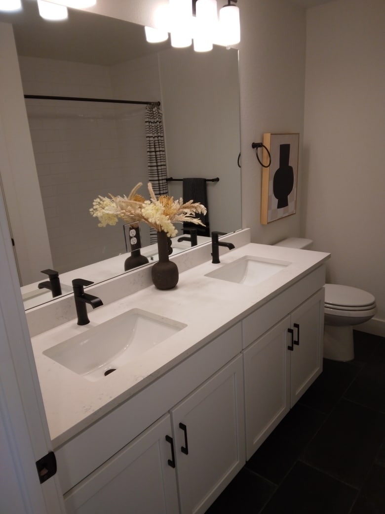 Building Photo - 1223 S Algonquian St