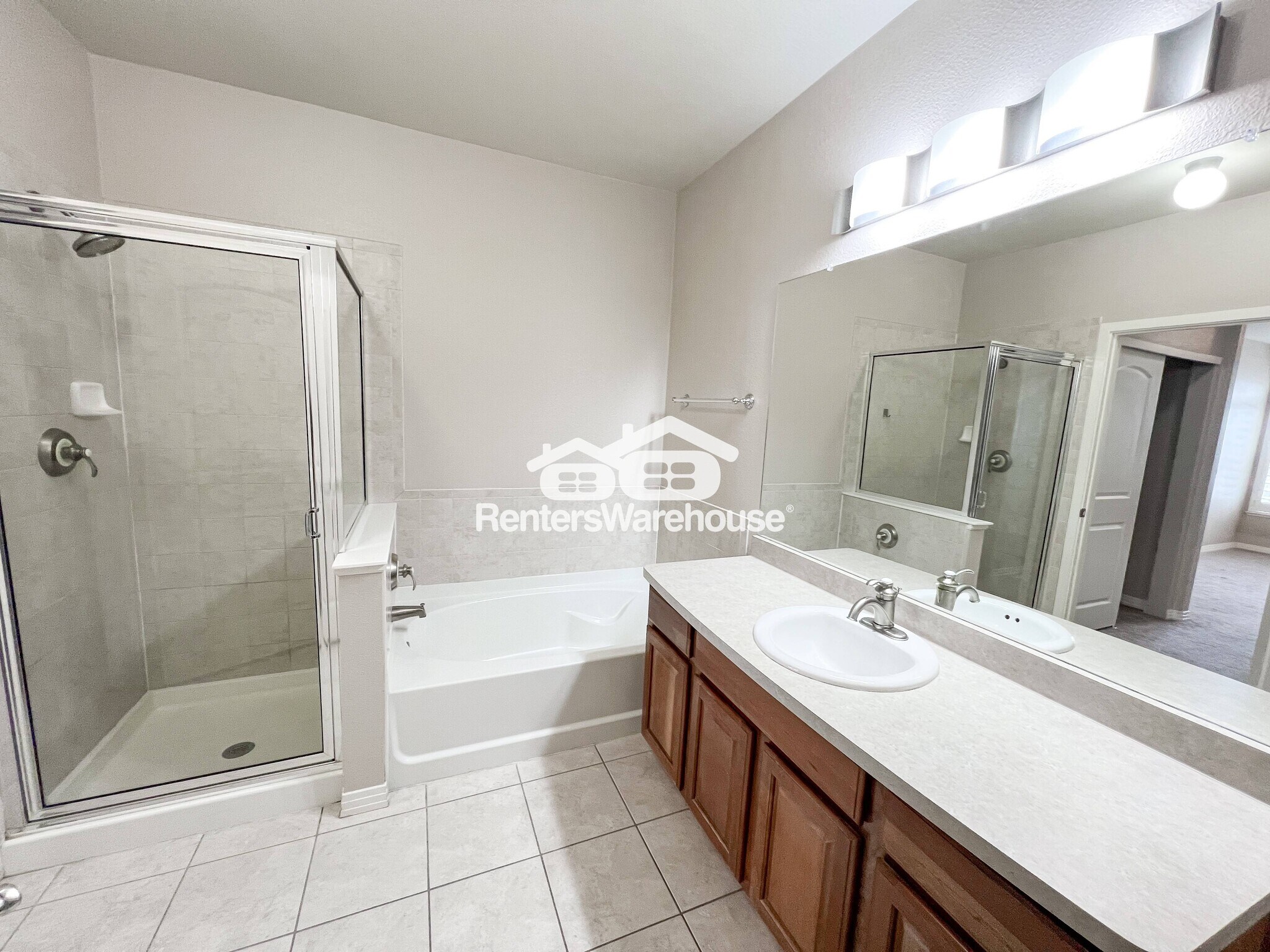 Building Photo - 10176 Park Meadows Dr