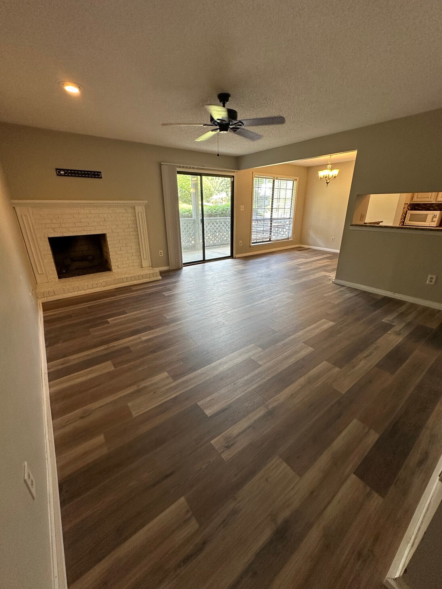 Living Room - 4621 Hamory Dr