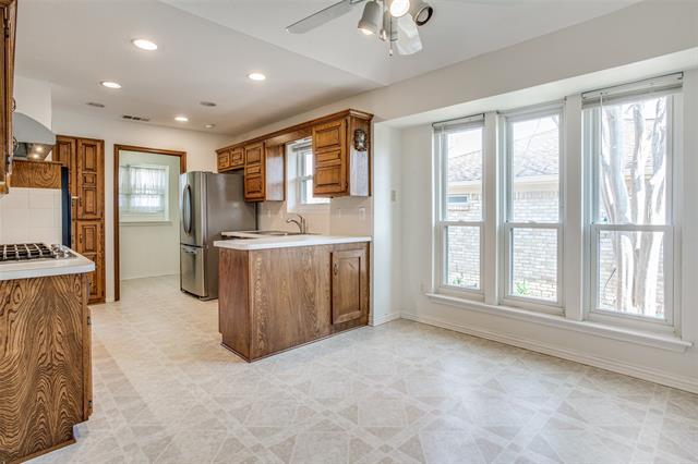 Building Photo - 2628 Deep Valley Trail