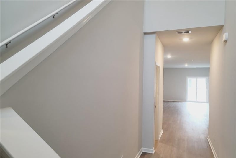 Building Photo - 145 Franklins Walk