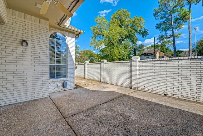 Building Photo - 14303 Reissen Ln