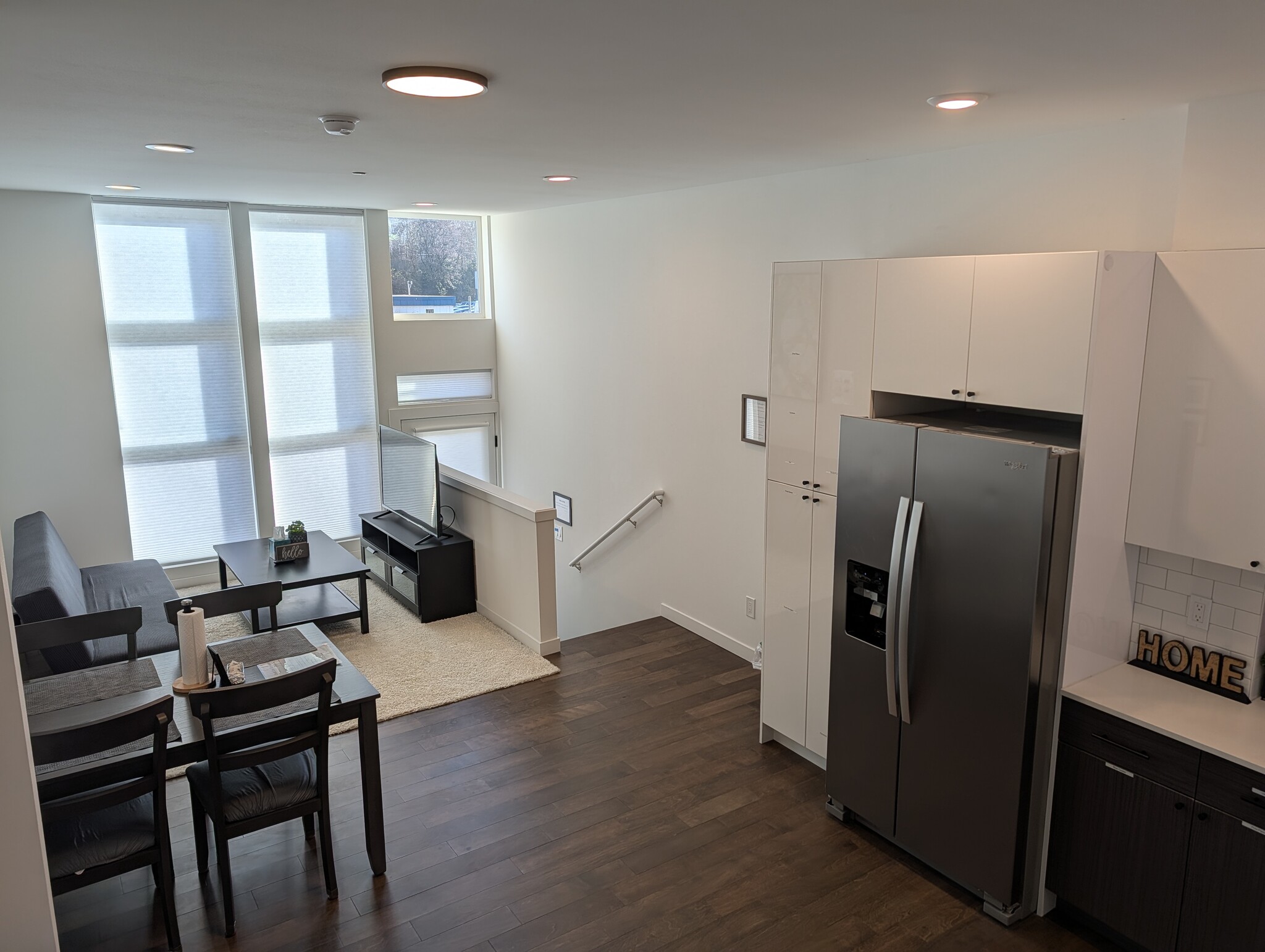 Building Photo - 2227 25th Ave S