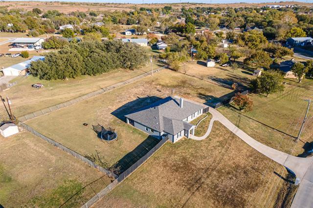 Building Photo - 406 Ranch House Rd