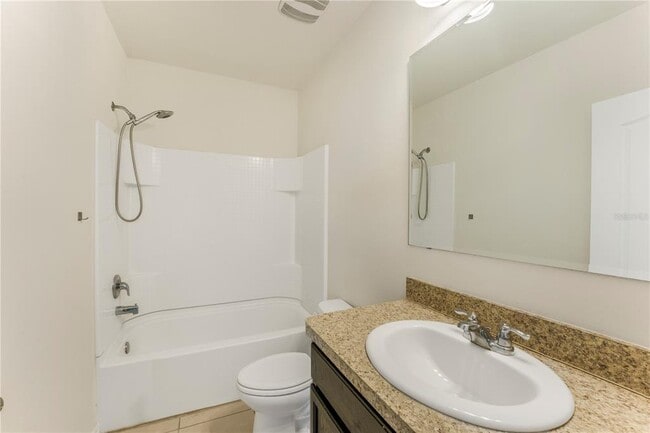 Building Photo - 3441 Seneca Club Loop