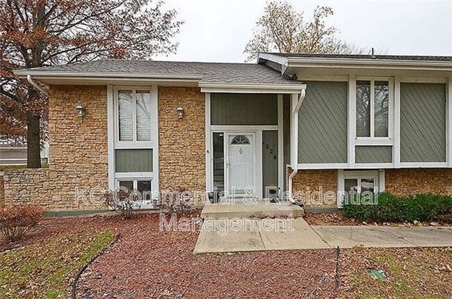 Building Photo - 1524 NE 99th St