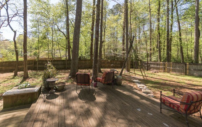 Building Photo - Beautiful 3BD/2BA Home in the Kensington Square community in Roswell.