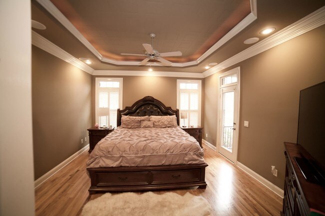 Building Photo - 4 br, 4 bath House - 106 Holbrook Drive