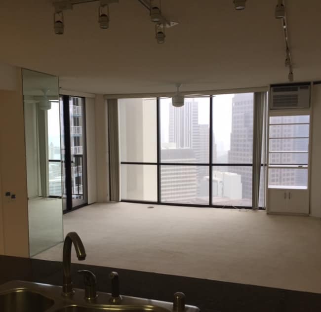 Building Photo - Honolulu Tower - High Floor, Ocean and City View!!!