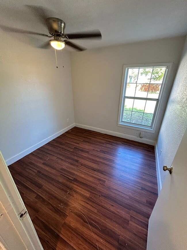 Building Photo - A hassle-free lifestyle
