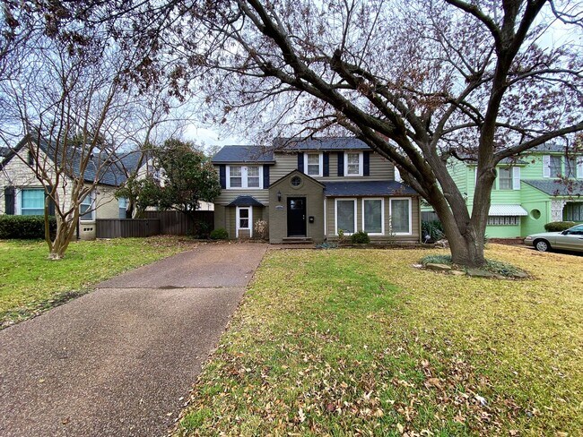 Building Photo - Walk to Glencoe Park OR Mockingbird Statio...