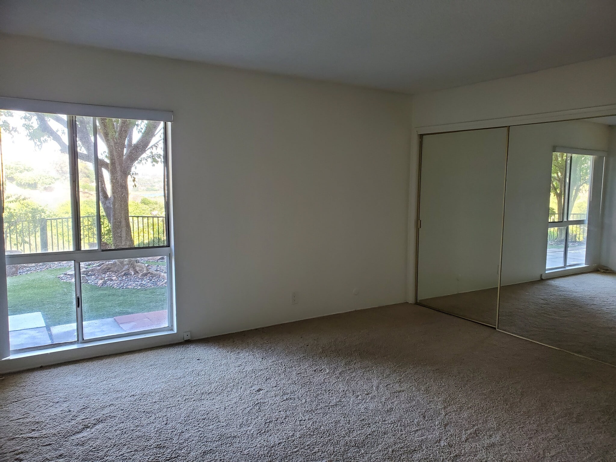 Building Photo - 741 Amigos Way