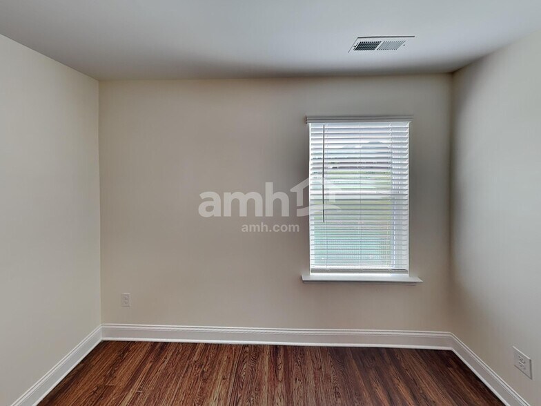 Building Photo - 6177 Rosemore Ln