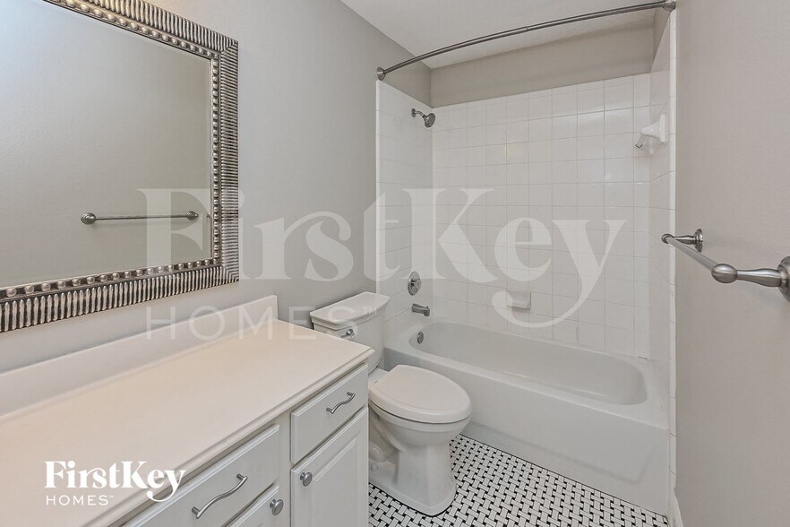 Building Photo - 16611 Cypress Marsh Ct