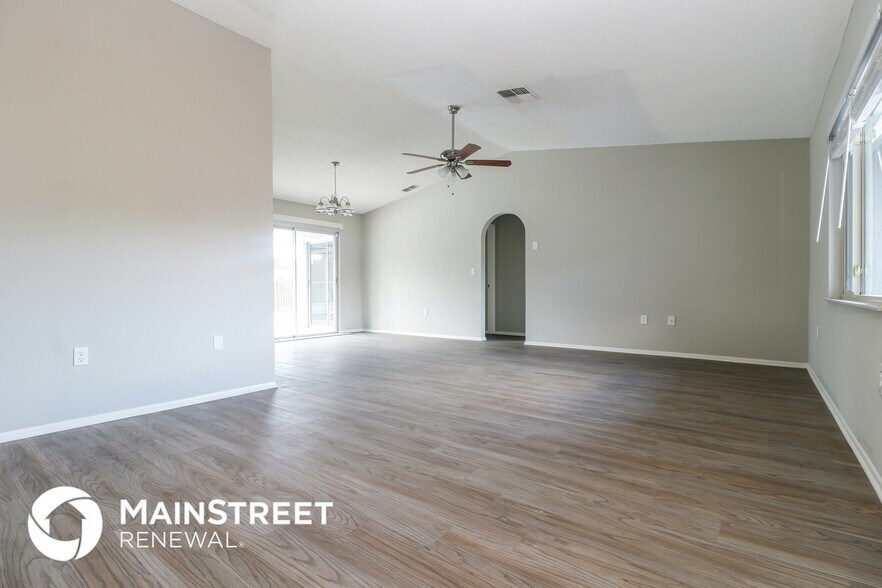 Building Photo - 3302 Coronet Ct