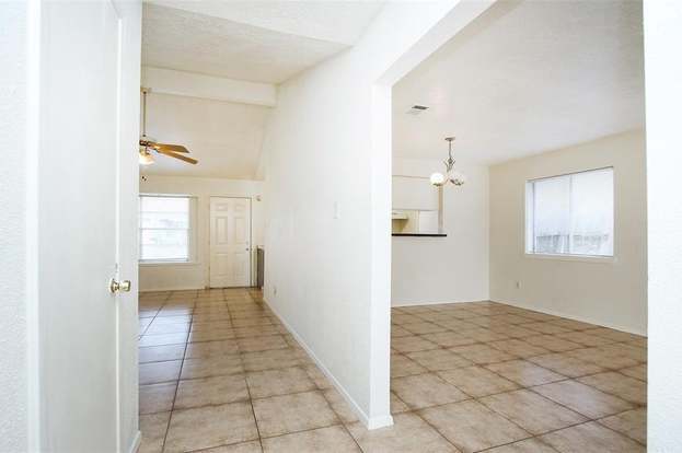 Building Photo - 5150 Prairie Ridge Rd