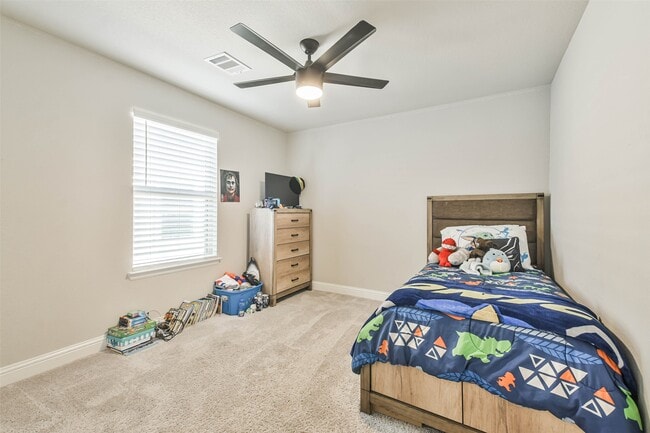 Building Photo - 22095 Volante Dr