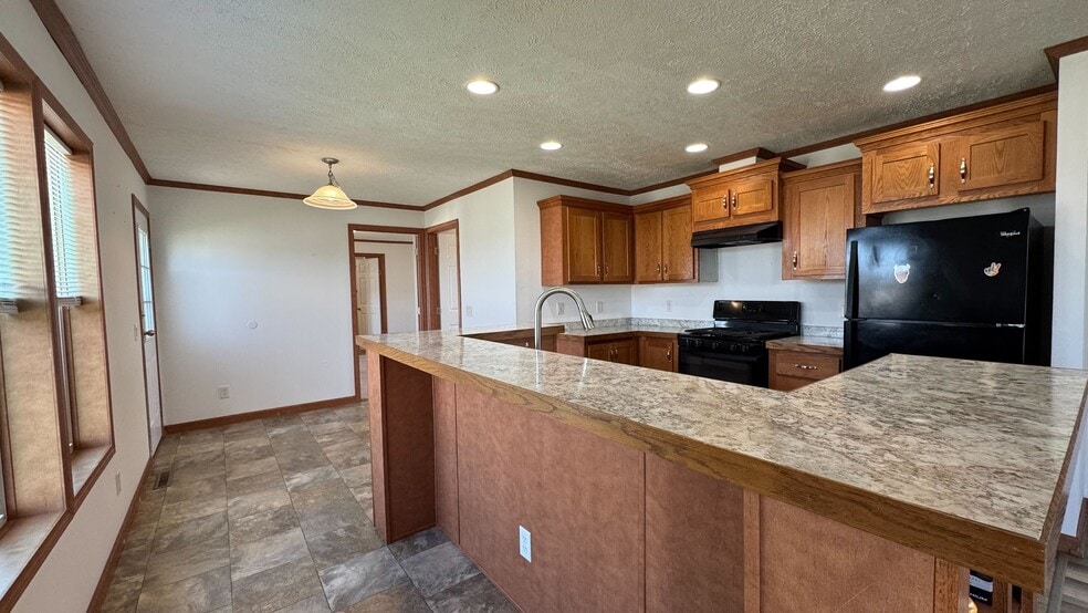 Building Photo - 2028 Mockingbird Pl NW