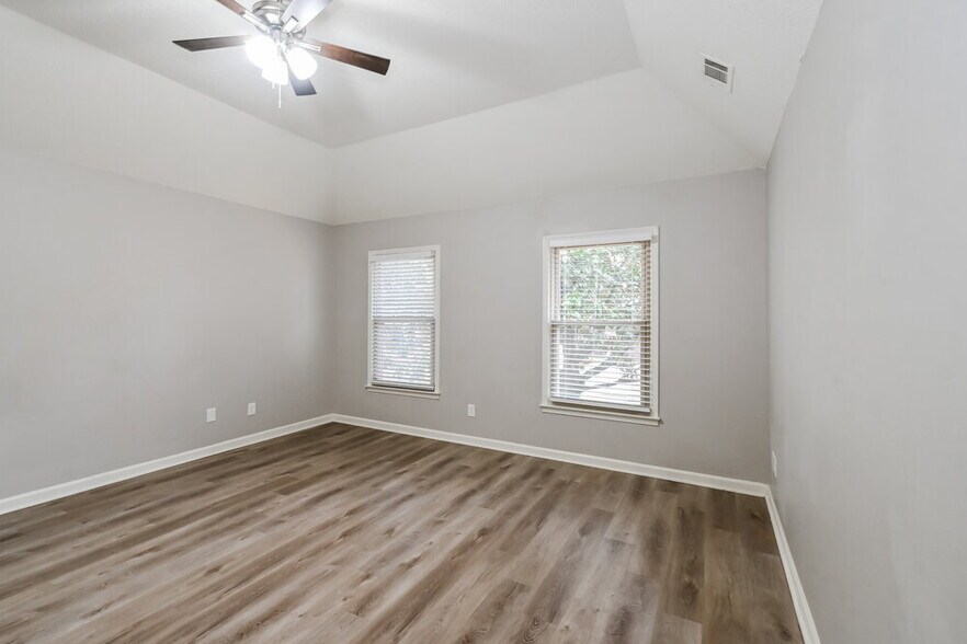 Building Photo - 7069 Cutter Mill Rd