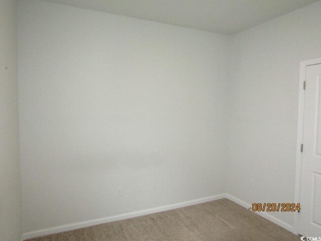 Building Photo - 2155 Ainsley Dr